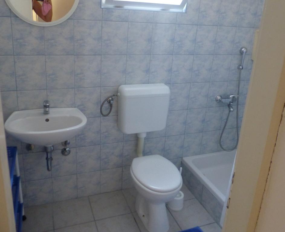 Guesthouse Bracanovic Хвар Номер фото